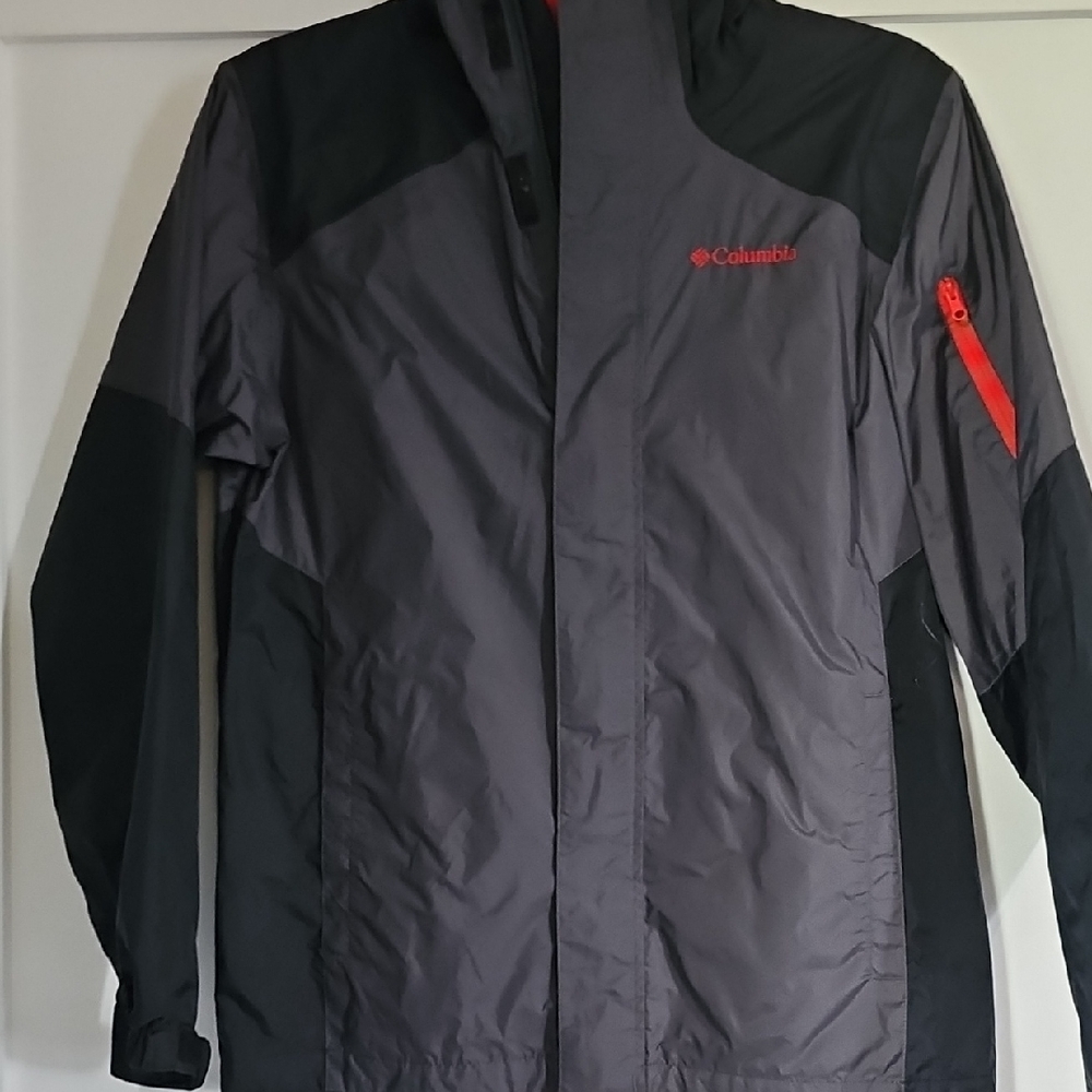 Columbia Men's Performance Jacket in Gray and Black with Red Accents
